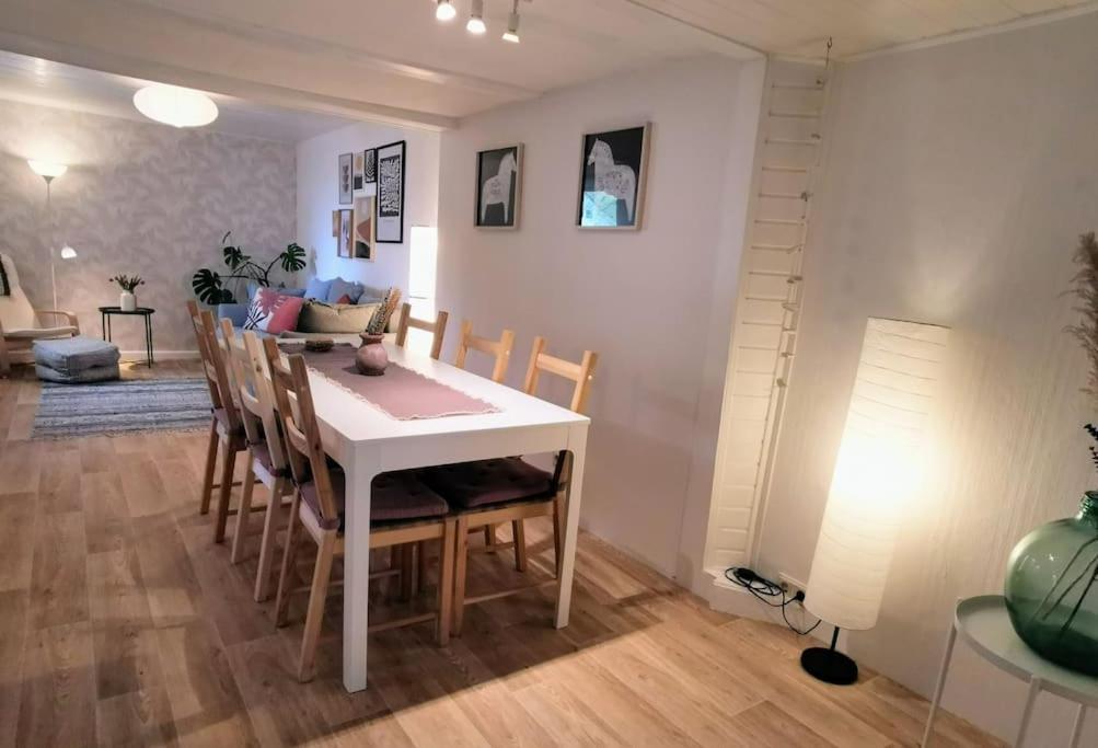 Fachwerkhaus Mitten In Der Altstadt - Ferien In Rotenburg Rotenburg an der Fulda Eksteriør billede